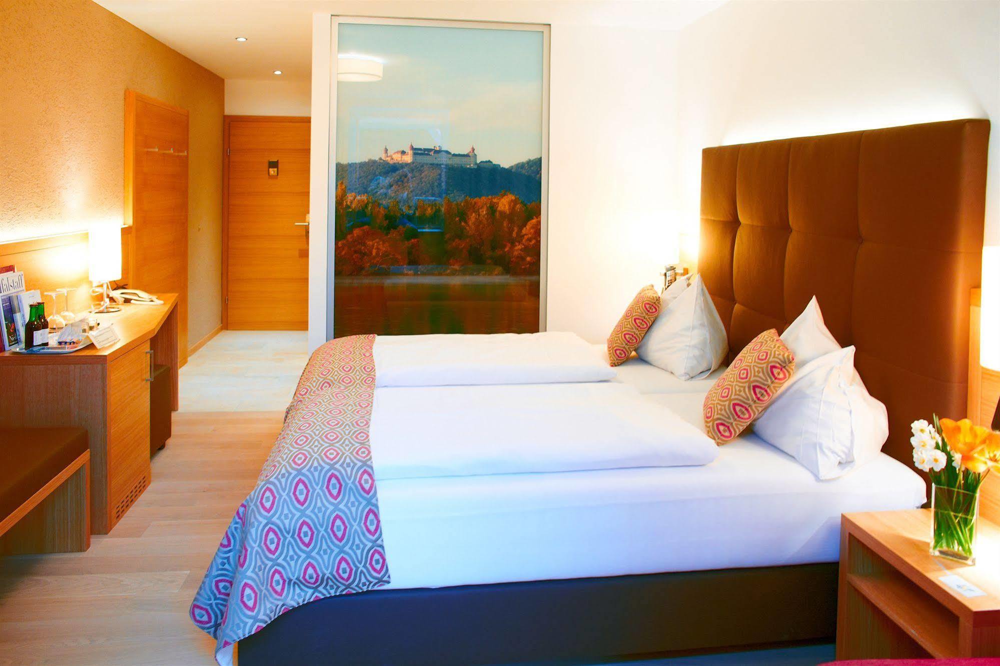 Hotel Donauhof Emmersdorf an der Donau Ngoại thất bức ảnh